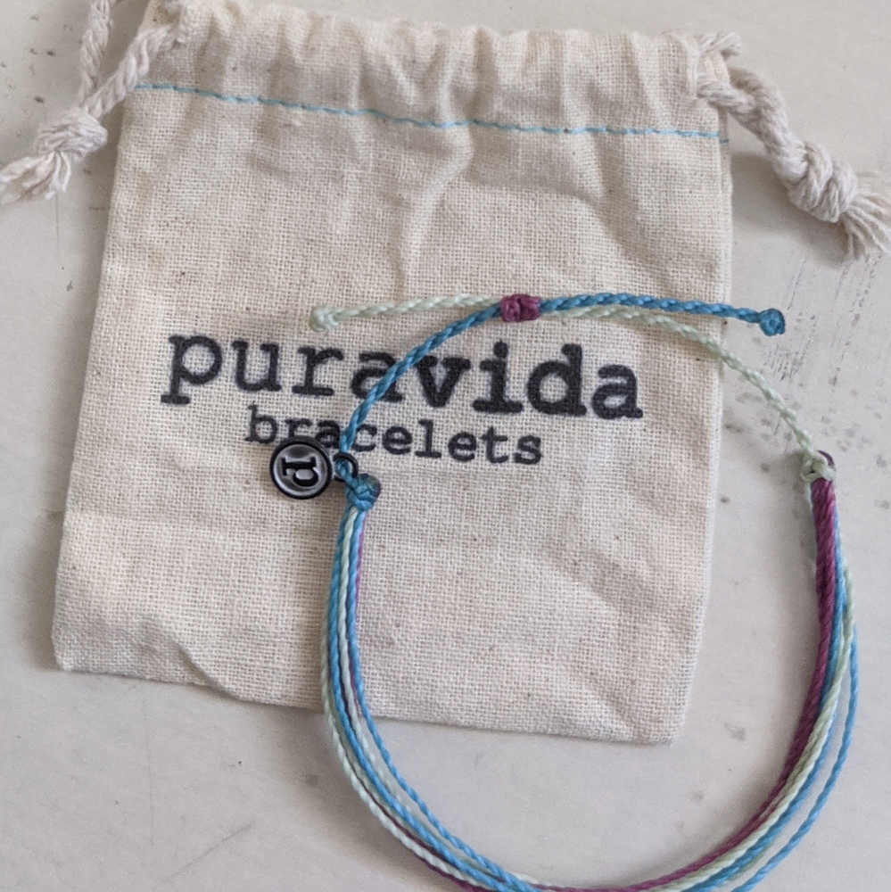 Pura Vida Good Vibes Bracelet
